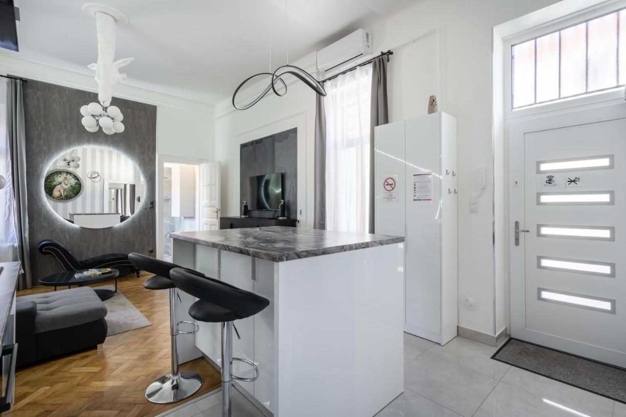 Galaxy Cube Apartment 布达佩斯 外观 照片